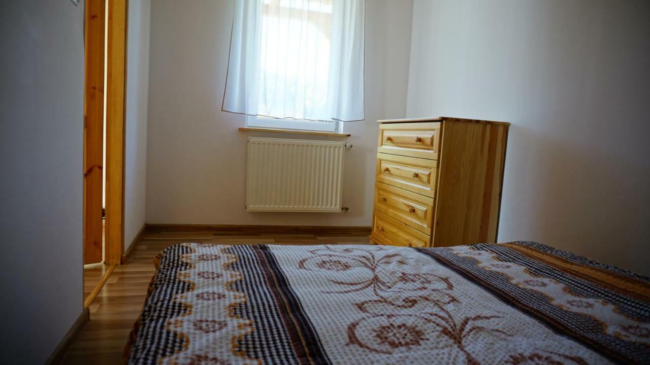 Ferienwohnung Bieszczadzki Dom Ropienka Exterior foto